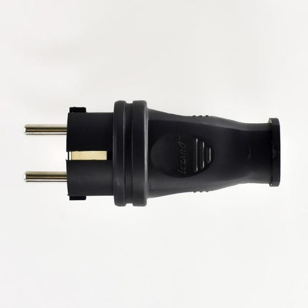 Вилка кабельная 1ф 1х16А 2P+E 220-240В IP44 каучук LEZARD 106-0400-0105/105