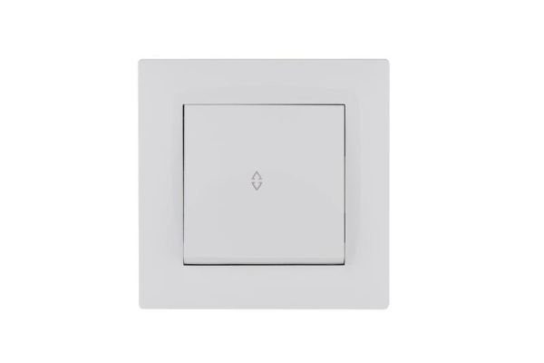 Выключатель проходной 1-клав. Karea RIZZ бел. Makel 88001005